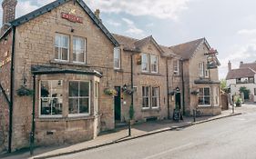 The Bear & Swan